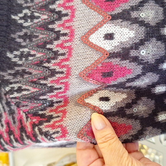 NWT Pink Black Argyle Sweater Oversized M - Picture 2 of 7